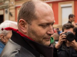 Борислав Береза: «Почему до сих пор не начата процедура лишения Лорак звания народной артистки»