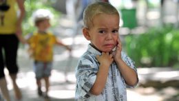 Дети войны: как психологически помочь ребенку пережить увиденное