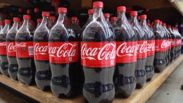В России думают над налогом на кока-колу
