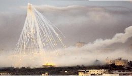 Россия хотела под видом гуманитарного груза вооружить террористов фосфорными бомбами