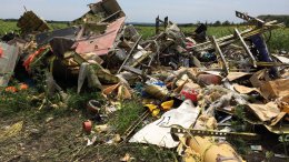 Международные эксперты покидают место катастрофы Боинга-777