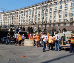 Майдан Независимости и Крещатик практически очищены
