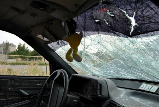 Бойцы АТО уничтожили машину с террористами (ФОТО)