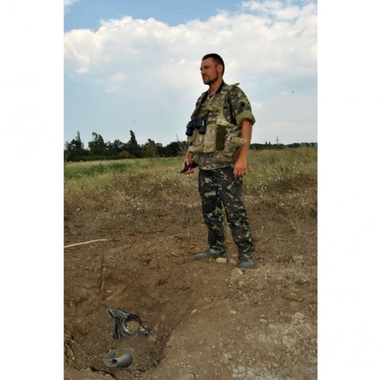 Бойцы АТО уничтожили машину с террористами (ФОТО)