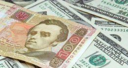 Гривна на межбанке продолжает падать