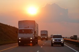 В Интернете набирает обороты движение против гуманитарного конвоя из России