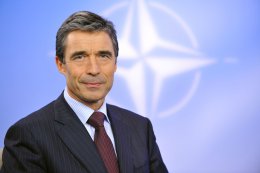 Расмуссен сомневается в искренности заявлений Путина