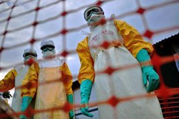 В Китае опровергли информацию о том, что лихорадка Эбола превращает людей в зомби