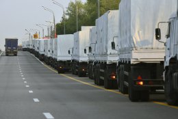 Российский "гуманитарный конвой" до сих пор не попал в Украину