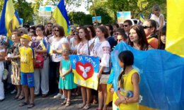Жители Краматорска вышли на марш за единство Украины (ВИДЕО)