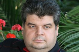 Россия пытается изобразить из себя голубя мира