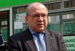 Депутат-"свободовец" совершил "яичное покушение" на губернатора Волыни (ВИДЕО)