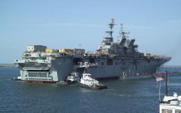 Американский эсминец «Росс» и французский фрегат «Командант Биро» войдут в Черное море