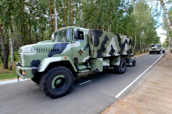 Военнослужащие Нацгвардии на новой бронированной технике отбыли в зону АТО (ВИДЕО)