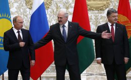 Лукашенко не удалось сблизить Порошенко и Путина