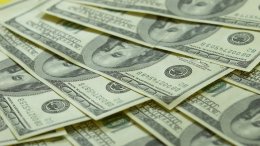 Основные причины, которые вызвали стремительную девальвацию гривны