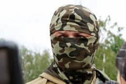 Раненых бойцов "Донбасса" передали российским десантникам