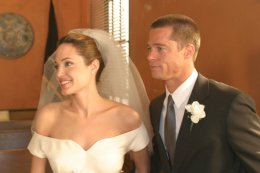 Деньги, которые Анджелина Джоли и Брэд Питт получили за свадебные фотографии пойдут на благотворительность
