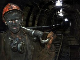 В результате землетрясения в Боснии под землей оказалось 34 шахтера