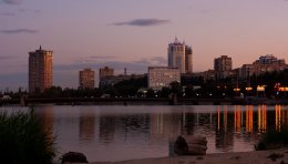 В Донецкой мэрии не заметили ночных обстрелов города (ВИДЕО)