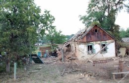 Шахтерский район ожжен дотла, коммуникации разрушены (ВИДЕО)
