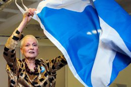 Вивьен Вествуд презентовала новую коллекцию одежды в поддержку независимости Шотландии