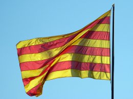 В Каталонии хотят провести референдум о суверенитете этой автономной области Испании