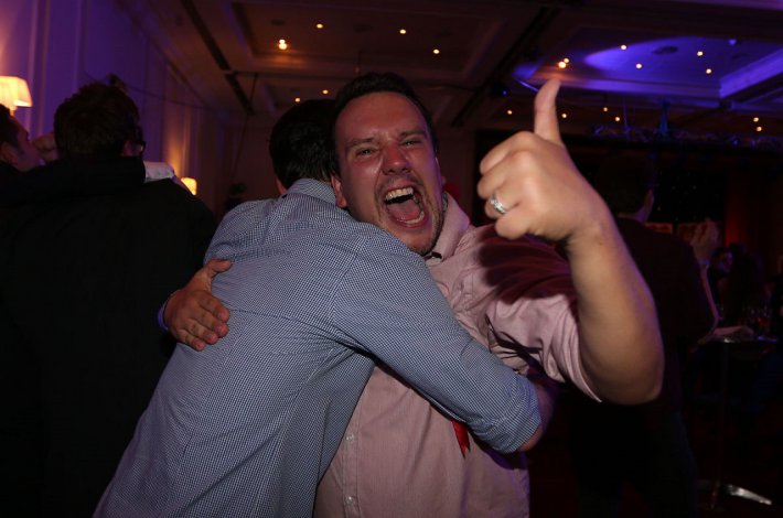 Как шотландцы реагировали на результаты референдума (ФОТО)