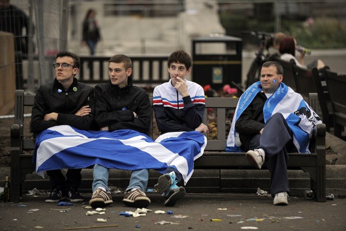 Как шотландцы реагировали на результаты референдума (ФОТО)