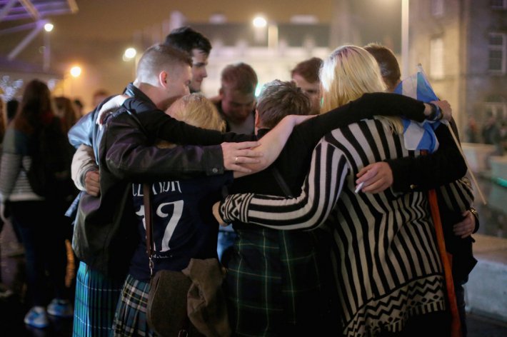 Как шотландцы реагировали на результаты референдума (ФОТО)