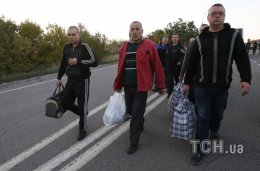 Украинские военные вышли из плена (ВИДЕО)