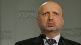 Турчинов предлагает удалить из Рады депутатов, которые ездили в Госдуму РФ