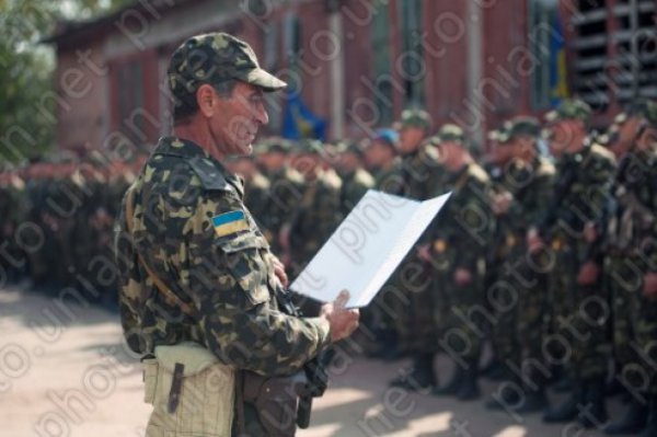 Бойцы 37-о батальона поклялись быть верными украинскому народу (ФОТО)