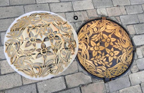 Теперь в Киеве приятно смотреть под ноги (ФОТО)