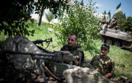 Украинским военным в зоне АТО рекомендуют ограничить общение по мобильному телефону