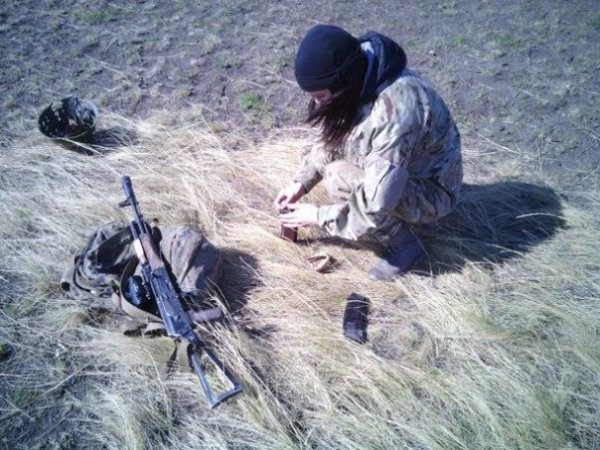 Сила любви преодолевает расстояния и войну (ФОТО)