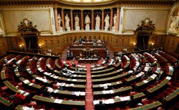 Франция выбирает верхнюю палату парламента