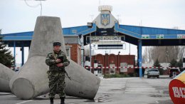 В Новоазовском районе Донецкой области идут бои