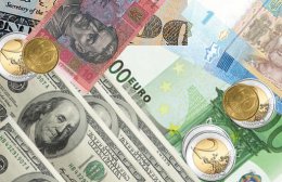 Курс доллара на сегодня - 12,95 / 13,4 грн