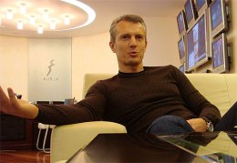 Хорошковский прекрасно знает, зачем депутатов помещают в мусорные баки