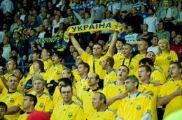 Футбольный матч Украины и Беларуси пройдет без многих украинских болельщиков (ФОТО)