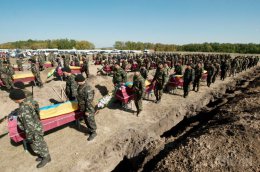 На Востоке уже погибло 3 тысячи 682 человека