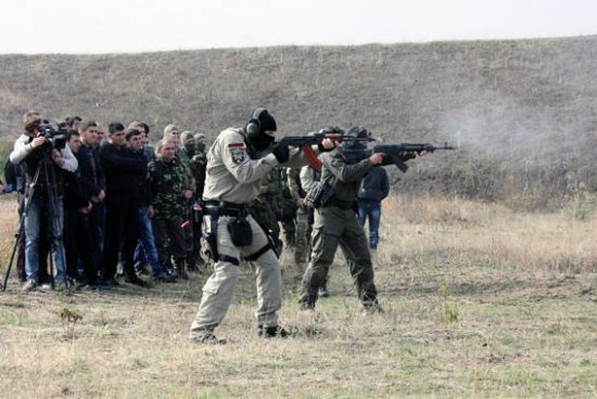 Воины батальона "Киев-1" передали полученный на Донбассе опыт новобранцам (ВИДЕО)