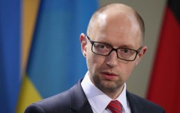 В правительстве начали люстрацию и присматриваются к ценам на бензин