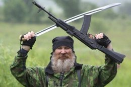 В «ЛНР» формируется новое «ополчение», которое будет защищать население от казаков