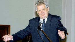 Президент Чехии хочет сделать участие в голосовании обязательным для всех