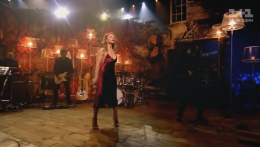 По просьбам поклонников Тина Кароль даст еще один сольник в Киеве (ВИДЕО)