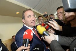 Шведский премьер отказался комментировать происходящее в территориальных водах
