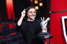 Итальянская монахиня выпустила первый клип на песню "Like A Virgin" (ВИДЕО)