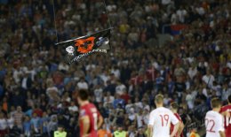 Сборной Албании по футболу присуждено техническое поражение в матче с Сербией